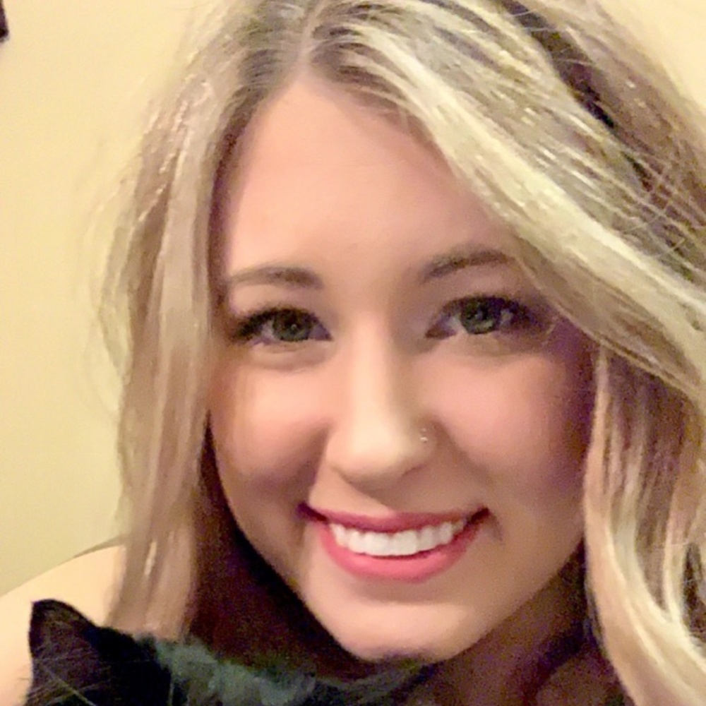 Meet your Posher, Chelle